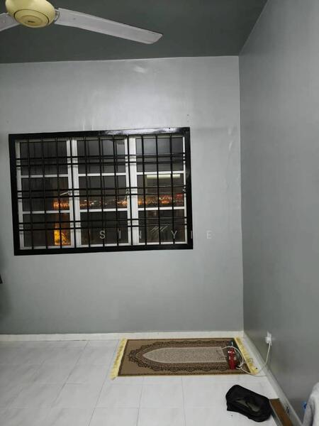 For Sale - Idaman Senibong