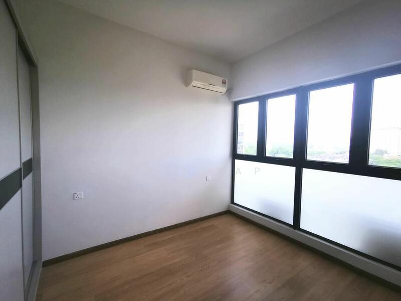 Condominium for Sale at Bay Point @ Country Garden Danga Bay - Iwen Yap - PropertyGuru.com.my