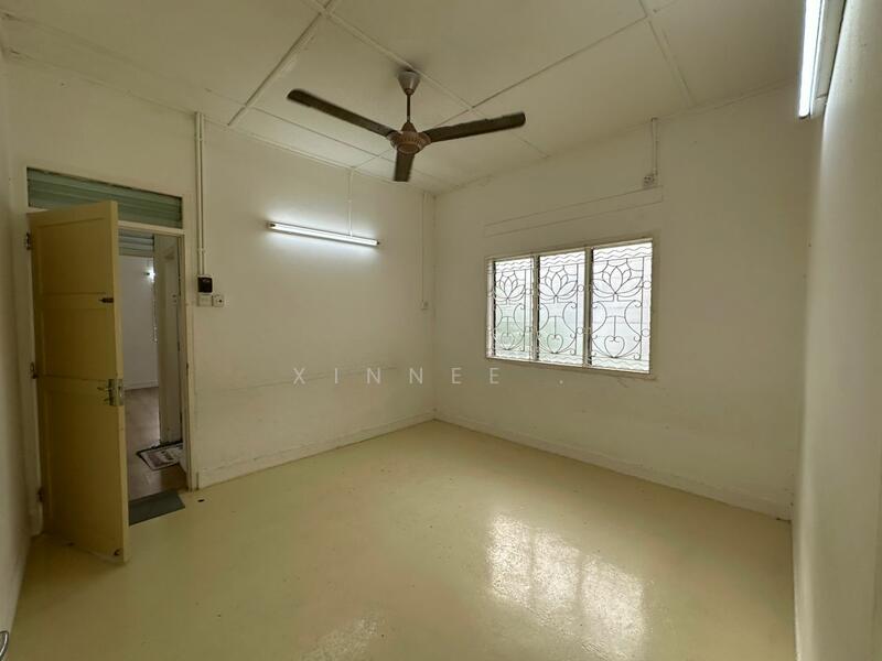 For Rent - Single Storey Bungalow Tanjung Bungah