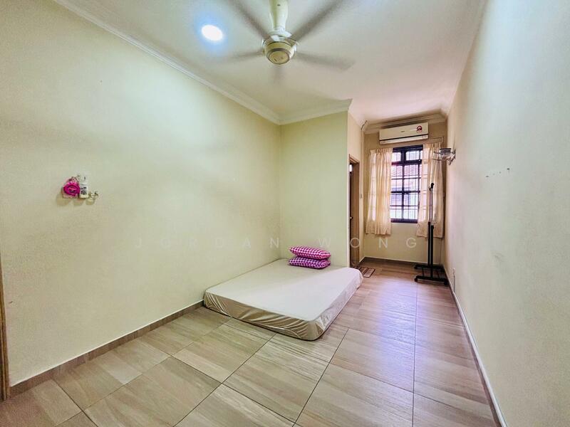 For Rent - Jalan Gunung, Seri Alam
