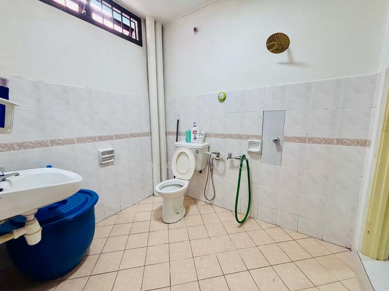 For Rent - Jalan Gunung, Seri Alam