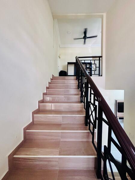 For Rent - Jalan Gunung, Seri Alam