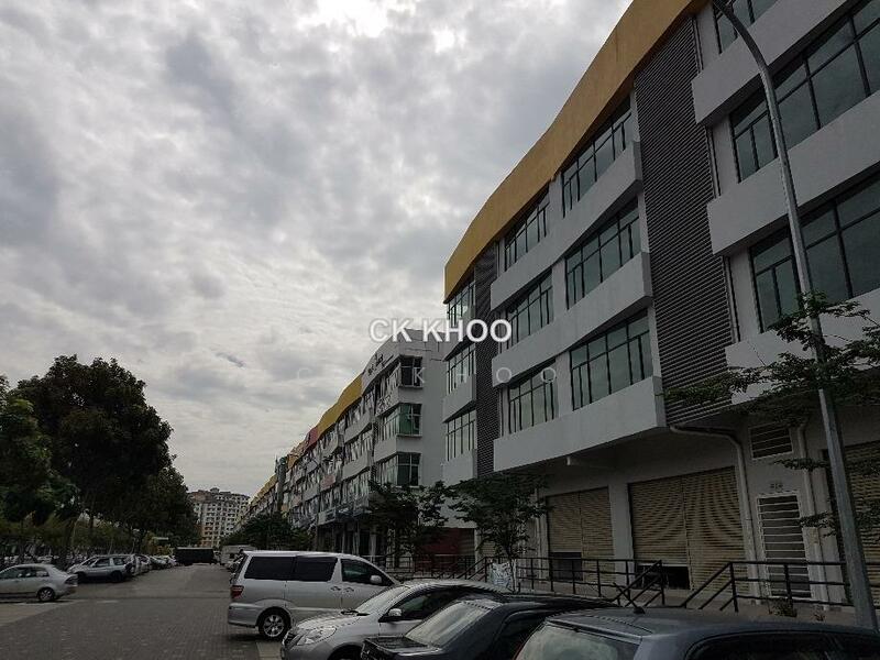 For Rent - Office at Taman Petaling Utama
