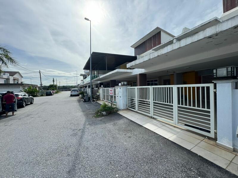 Untuk Disewa - Bandar Dataran Segar
