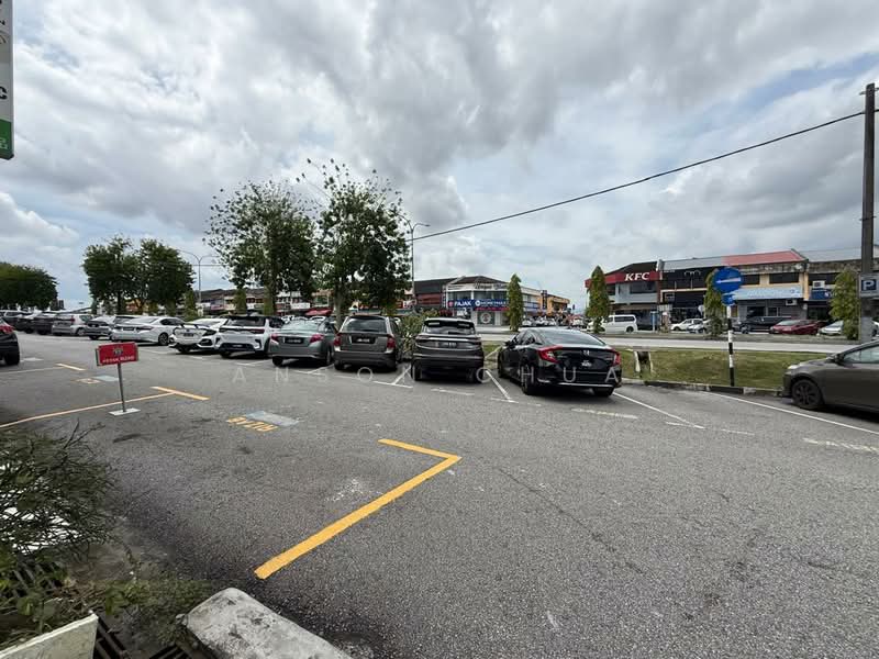 Shop / Office for Rent in Taman Ungku Tun Aminah (Skudai) - Anson Chua - Exterior - PropertyGuru.com.my