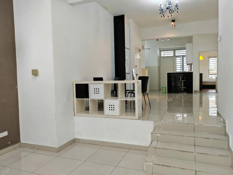 Untuk Dijual - Bayan Villa, Seri Kembangan