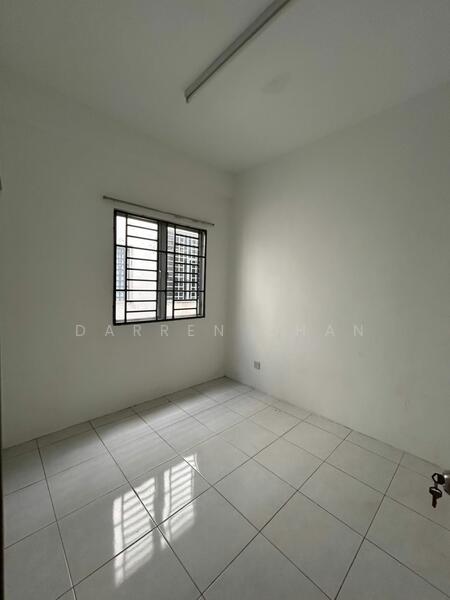 For Rent - Suria Court