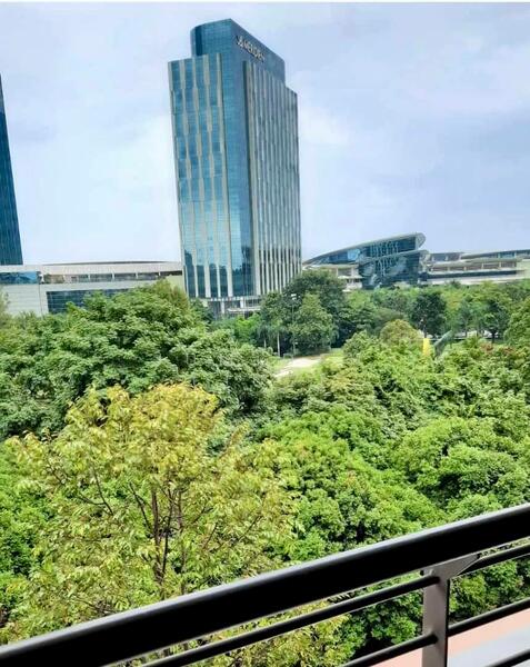 Puteri Palma Condominium, IOI Resort, Putrajaya ❤️ Furnished with nice ID❤️ Beautiful view of Gol