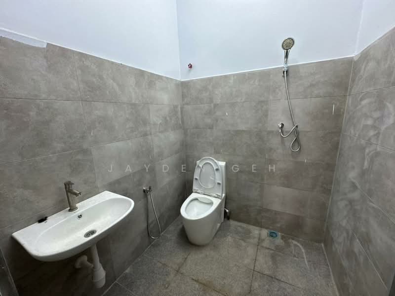 Warehouse for Rent in Kepala Batas (Kedah) - Jayden Geh - Bathroom - PropertyGuru.com.my