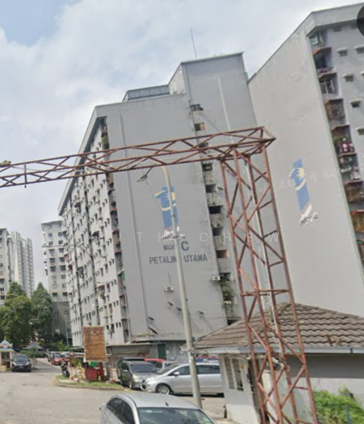 For Sale - Taman Petaling Utama Flat