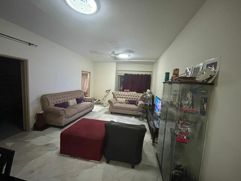 Untuk Dijual - Sri Pelangi