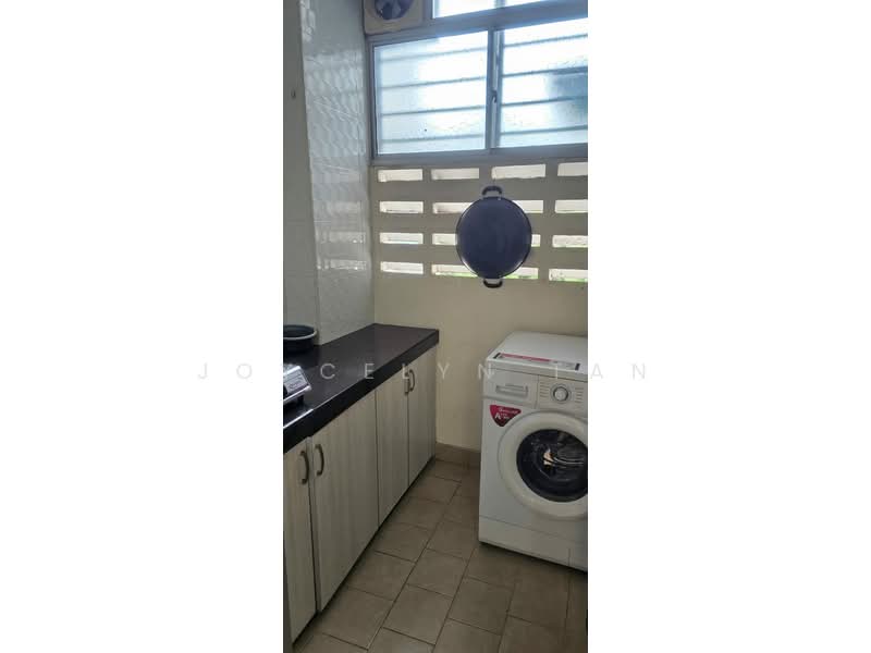 Condominium for Rent at Lagoon Suites - Joycelyn Tan - Kitchen - PropertyGuru.com.my