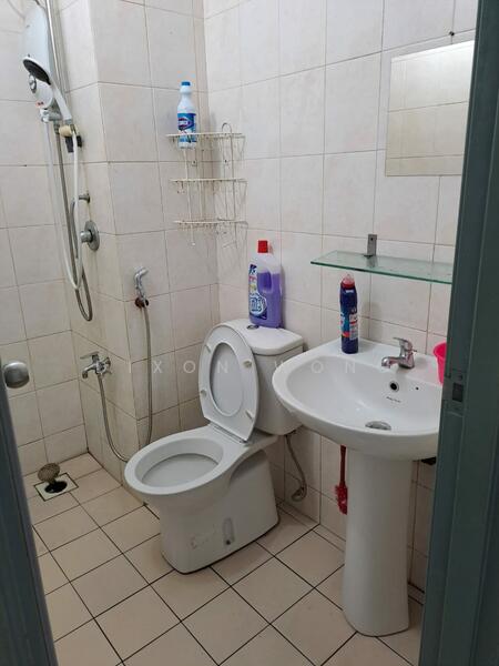 Untuk Disewa - Desa Kiara