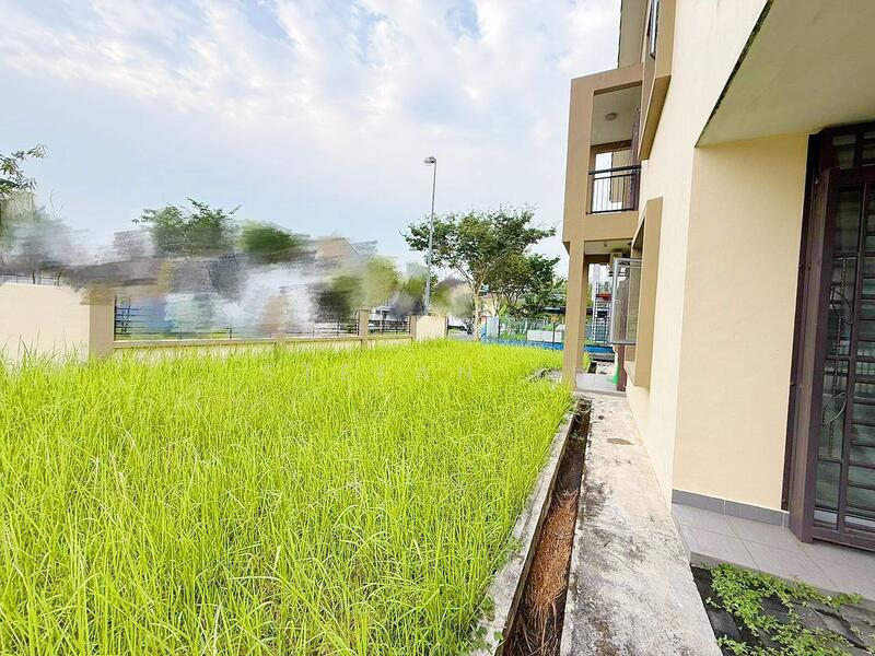 For Sale - Jalan Bayu Taman Nusa Bayu Iskandar Puteri Corner Lot