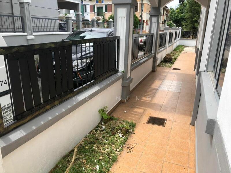 For Sale - Jalan Pulai Perdana ( End lot)