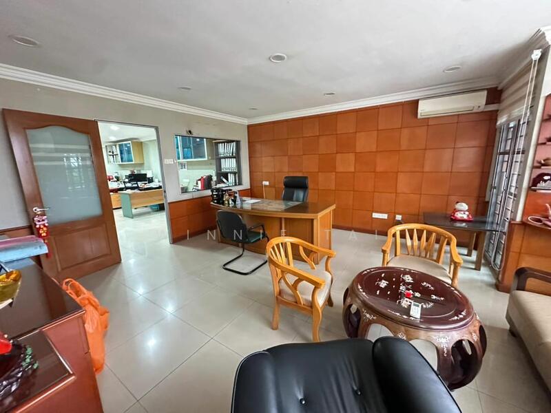 For Rent - shop office fully reno fully furniture