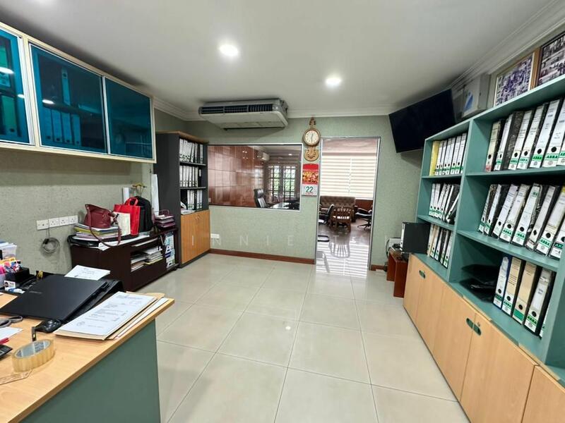 For Rent - shop office fully reno fully furniture