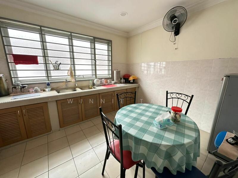 For Rent - shop office fully reno fully furniture