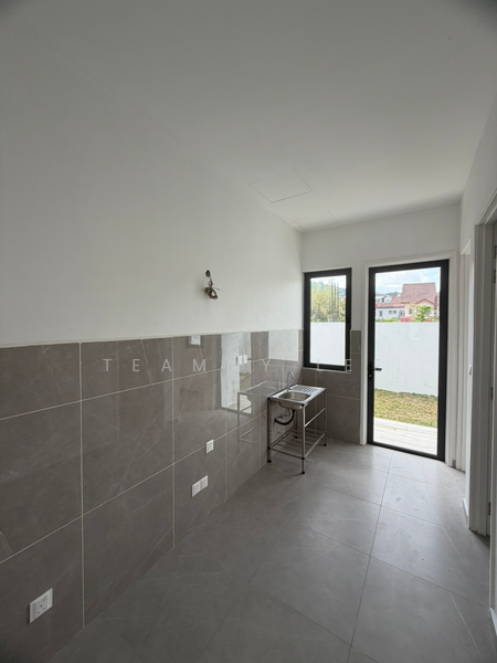 Untuk Dijual - 3sty New Completed Semi-D Taman Ikhlas Bandar Sungai Long