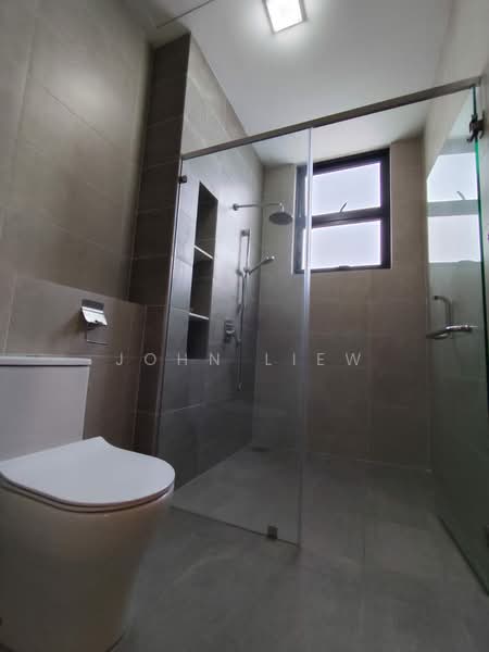 3-storey Terraced House for Sale in BANDAR PUCHONG JAYA (Puchong) - John Liew - Bathroom - PropertyGuru.com.my