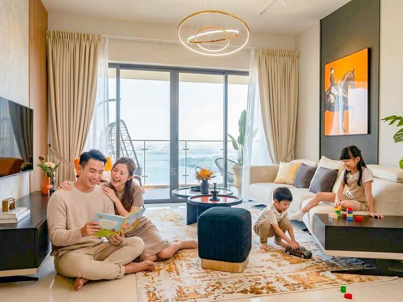 Condominium for Sale at Kings Bay @ Country Garden Danga Bay - Neilson Tan - Living Room - PropertyGuru.com.my