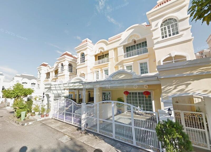 Untuk Dijual - Halaman Bukit Gambir