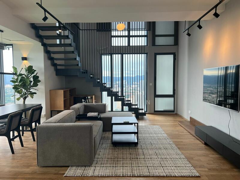 For Rent - Twy Duplex Condos