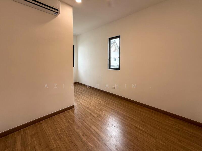 For Rent - Sejati Lakeside 2