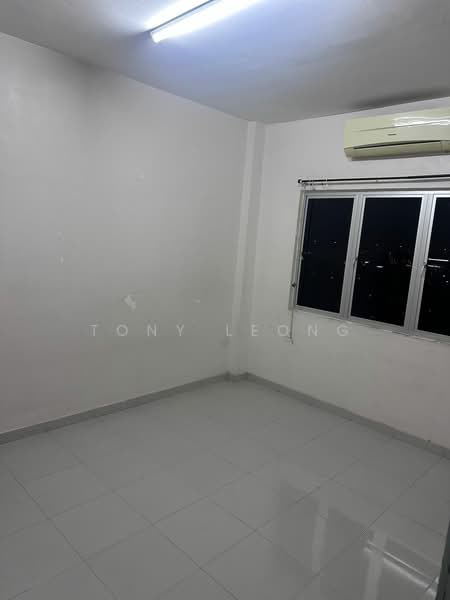 Untuk Disewa - Pandan Ria (Block A & B)