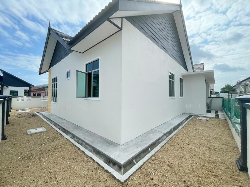 For Sale - Kampung Sura