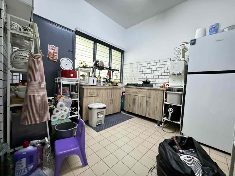Terraced House for Sale in Usj 12 (Subang Jaya) - Jayden Lee - Kitchen - PropertyGuru.com.my