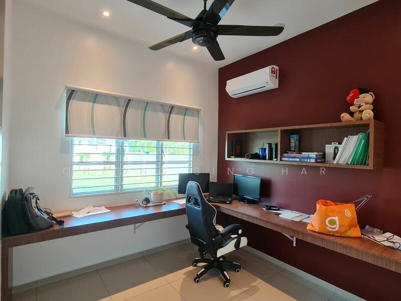 For Sale - Semi-Detached House at Taman Sejati