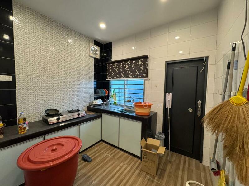 For Rent - Bukit Indah