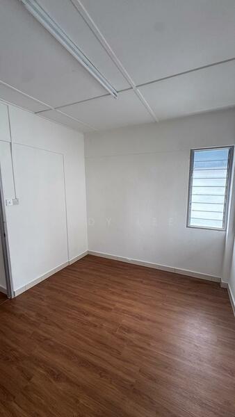 Untuk Dijual - Taman Lip Sin Block 1, 3 & 5