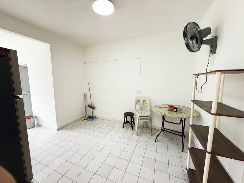 For Rent - Taman Lip Sin Block 6