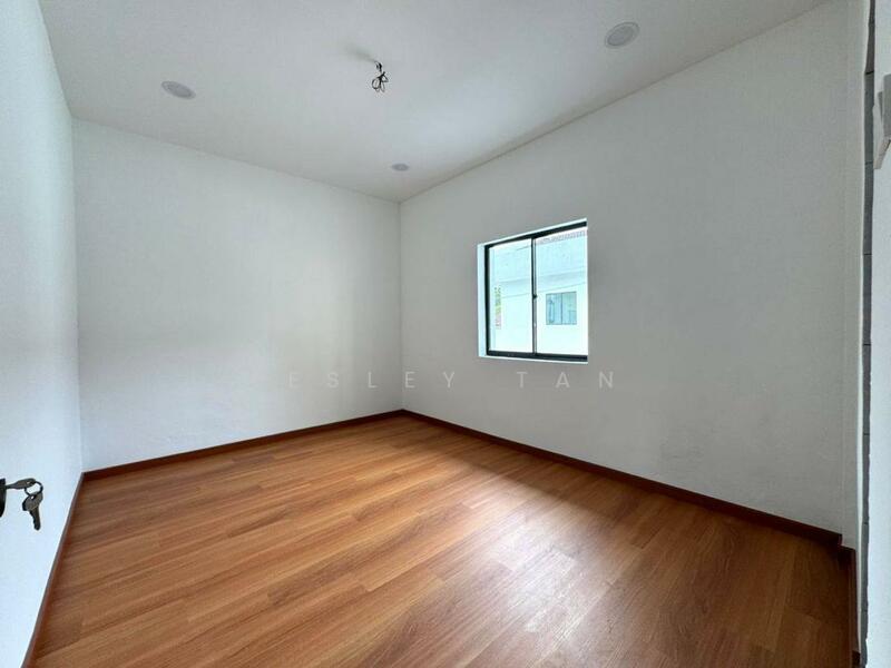 Semi-Detached House for Sale in Kampung Mahmoodiah (Johor Bahru) - Lesley Tan - PropertyGuru.com.my