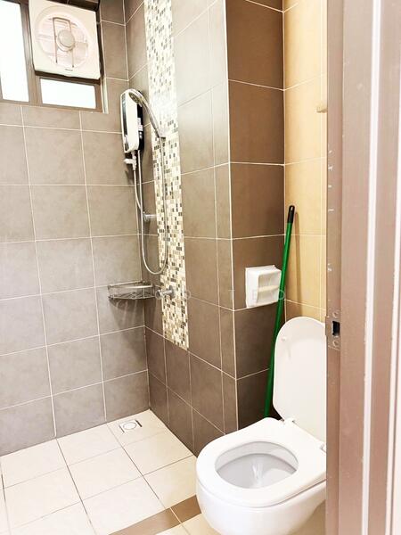 For Rent - Tree Sparina