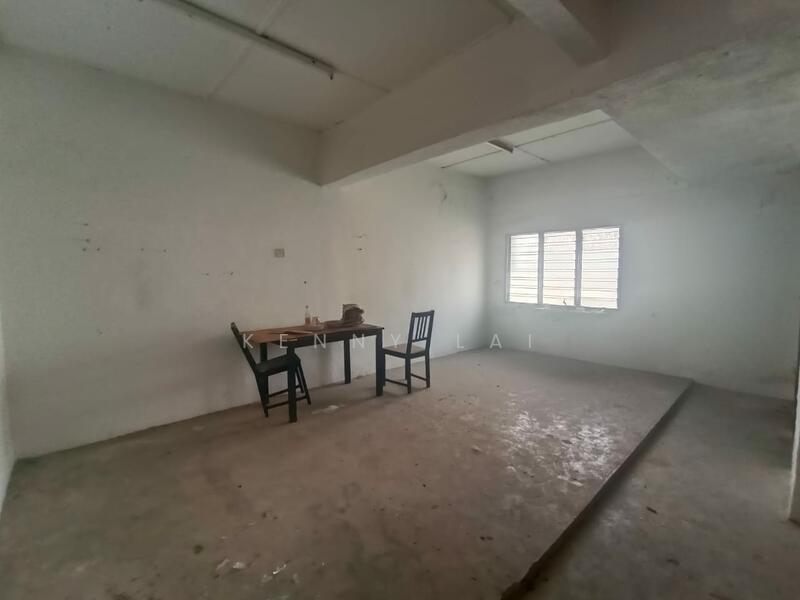 Shop for Sale in Sungai Long (Bandar Sungai Long) - Kenny Lai - PropertyGuru.com.my