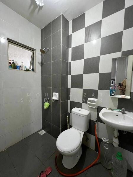 Semi-Detached House for Sale in Bandar Saujana Putra (Tanjong Duabelas) - Mohd Aizat Saiful Bahri - PropertyGuru.com.my