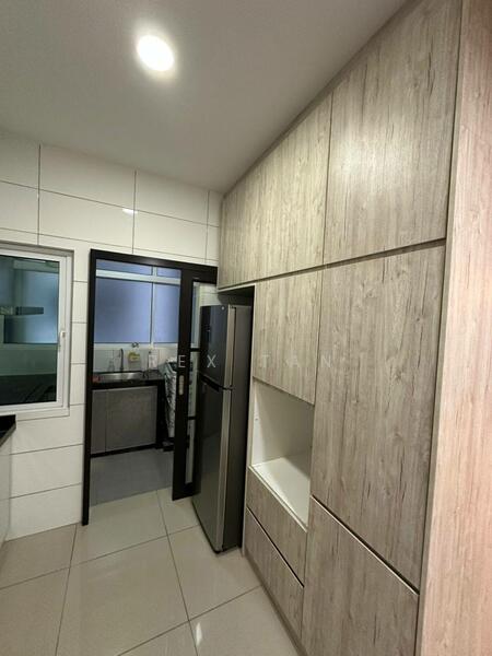 Untuk Disewa - The Holmes 1