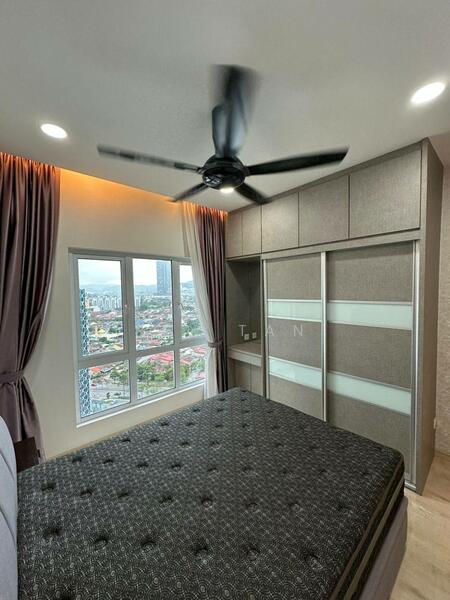 Untuk Disewa - The Holmes 1