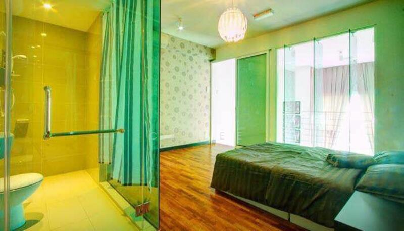 For Sale - The Scott Garden SOHO