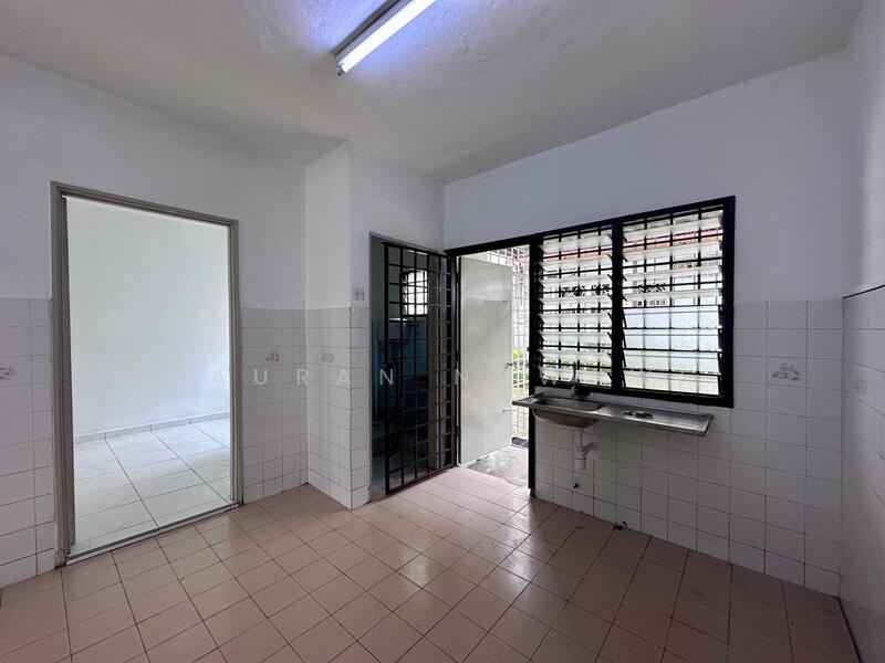 For Sale - Pinggiran Batu Caves