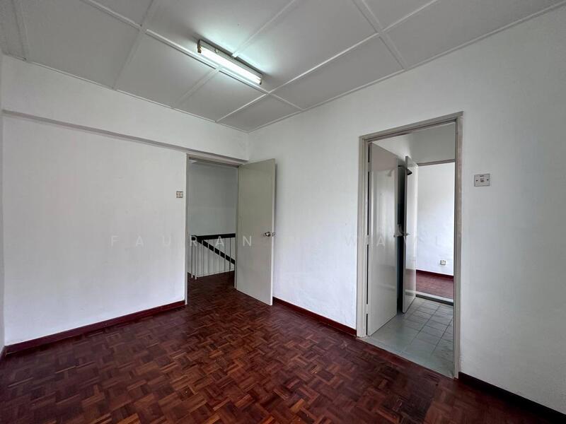 For Sale - Pinggiran Batu Caves