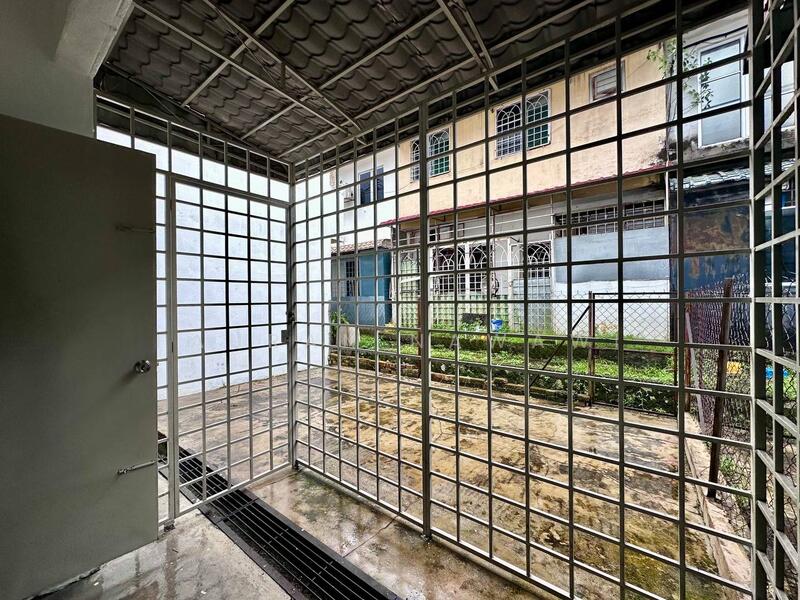 For Sale - Pinggiran Batu Caves