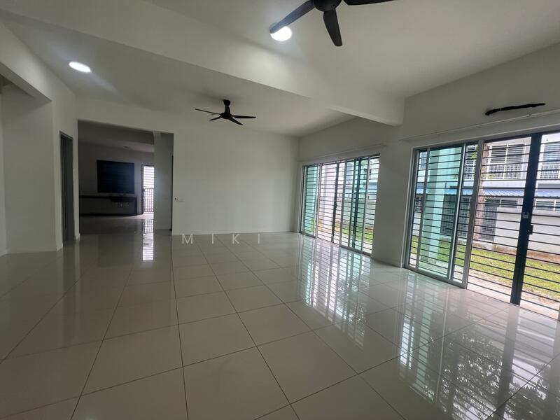 2-storey Terraced House for Sale in Bandar Saujana Putra (Tanjong Duabelas) - Miki You - PropertyGuru.com.my
