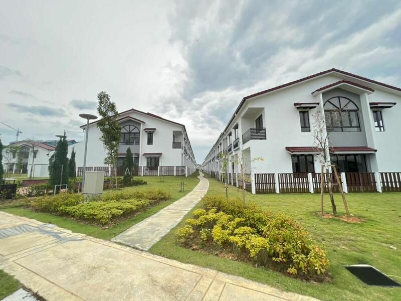 Rumah Teres untuk Dijual di Setia Safiro (Cyberjaya) - Jared Wong - PropertyGuru.com.my