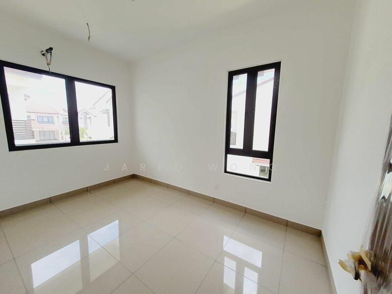 Rumah Teres untuk Dijual di Setia Safiro (Cyberjaya) - Jared Wong - PropertyGuru.com.my