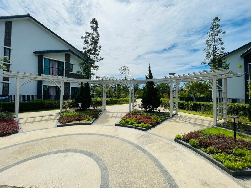 Rumah Teres 2-Tingkat untuk Dijual di Setia Eco Glades (Cyberjaya) - Jared Wong - PropertyGuru.com.my