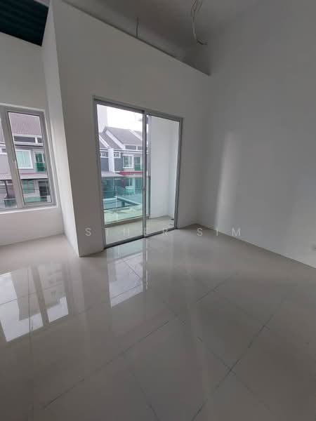 3-storey Terraced House for Sale in Raja Uda (Butterworth) - Esther Sim - PropertyGuru.com.my